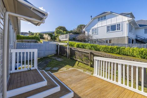 Photo of property in 35a Penryn Drive, Camborne, Porirua, 5026