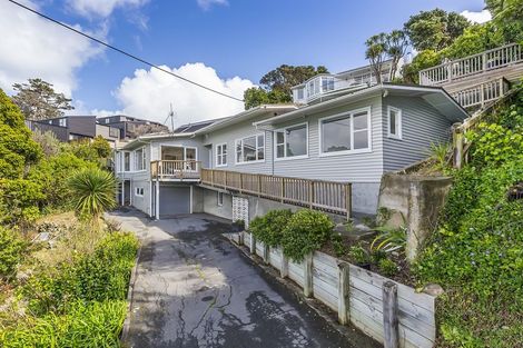 Photo of property in 20 Newport Terrace, Seatoun, Wellington, 6022