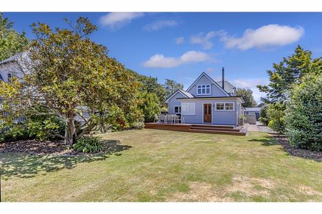 Photo of property in 64 Hawthorne Street, Strowan, Christchurch, 8052