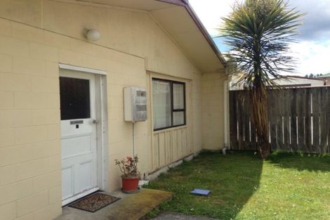 Photo of property in 2 Scott Avenue, Owhata, Rotorua, 3010