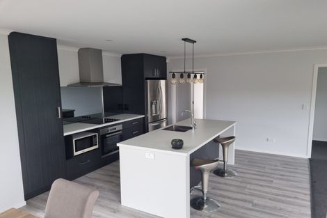 Photo of property in 400 Warburton Crescent, Te Awamutu, 3800