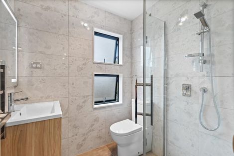 Photo of property in 59d Redwood Drive, Massey, Auckland, 0614