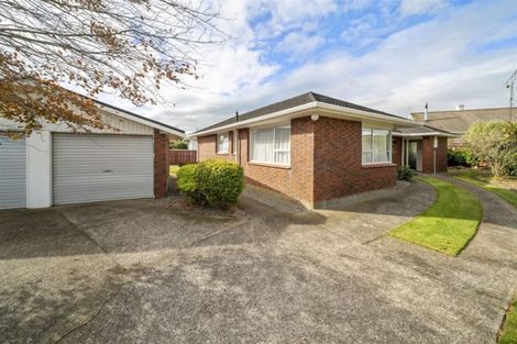 Photo of property in 14 Davidson Street, Hawera, 4610
