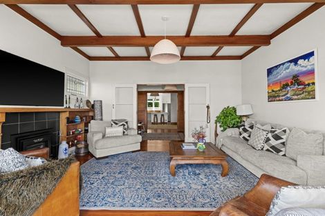 Photo of property in 117 Priestley Terrace, Bluff Hill, Napier, 4110