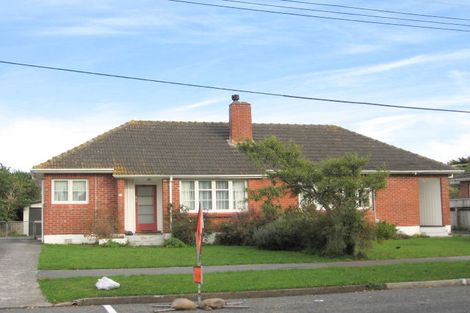 Photo of property in 28 Mitchell Street, Epuni, Lower Hutt, 5011