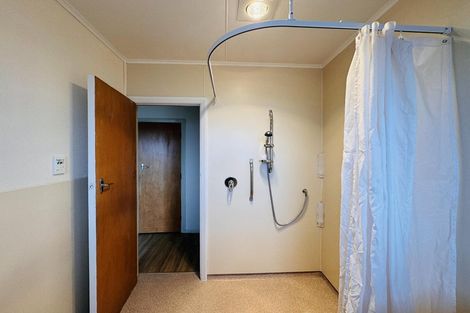 Photo of property in 14 Kiwi Court, Roslyn, Palmerston North, 4414