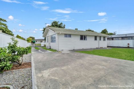 Photo of property in 111 Apollo Parade, Milson, Palmerston North, 4414