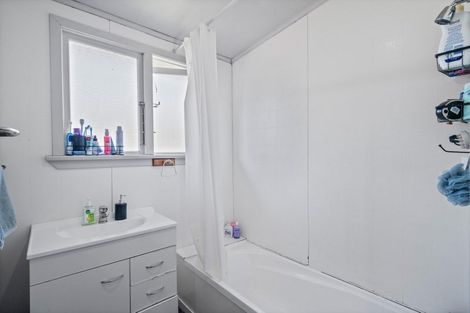 Photo of property in 61 Anglem Street, Hawthorndale, Invercargill, 9810