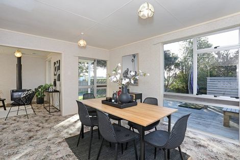 Photo of property in 1 Edward Street, Bulls, 4818