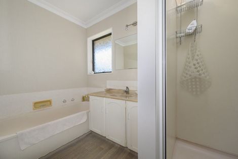 Photo of property in 111 Kings Avenue, Matua, Tauranga, 3110