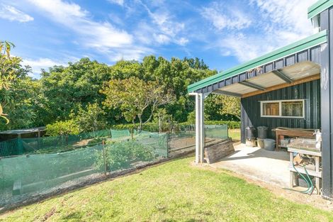 Photo of property in 20 Okupata Road, Oparau, 3878