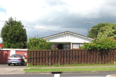 Photo of property in 132 Titirangi Road, New Lynn, Auckland, 0600