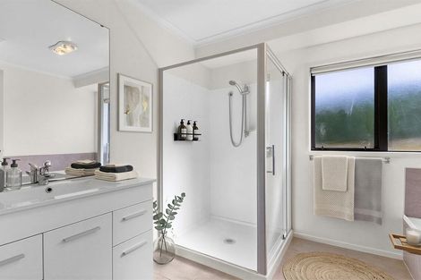 Photo of property in 5 West Street, Tuakau, 2121