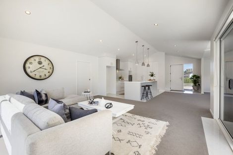 Photo of property in 2 Tuaia Street, Pyes Pa, Tauranga, 3112