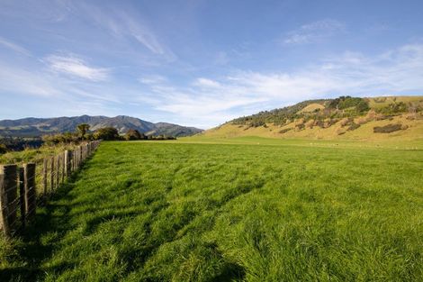 Photo of property in 1 Takapari Road, Pohangina, Ashhurst, 4884