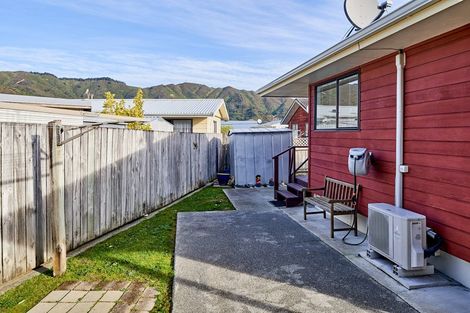 Photo of property in 5/8 Hewer Crescent, Naenae, Lower Hutt, 5011