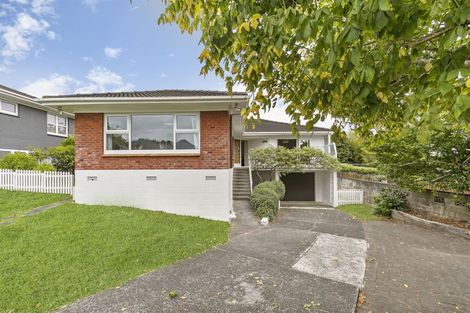 Photo of property in 27 Gills Road, Bucklands Beach, Auckland, 2014