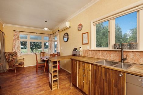 Photo of property in 766 State Highway 1, Manakau, Levin, 5573
