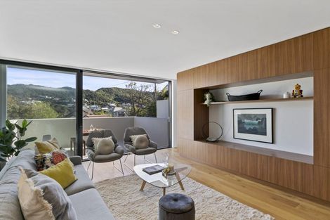 Photo of property in 75 Melbourne Road, Island Bay, Wellington, 6023