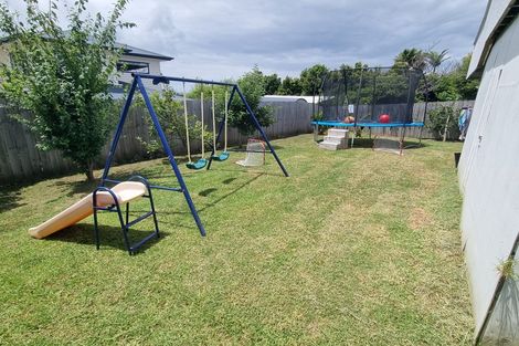 Photo of property in 165 Carlisle Road, Northcross, Auckland, 0632