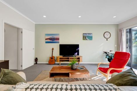 Photo of property in 10/38 Maratahu Street, Westown, New Plymouth, 4310