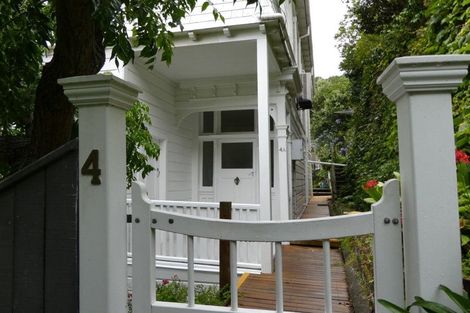 Photo of property in 4 Oriental Terrace, Oriental Bay, Wellington, 6011