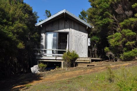 Photo of property in 12 Wilson Avenue, Kawau Island, 0920