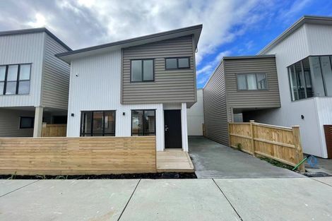 Photo of property in 18 Hea Road, Hobsonville, Auckland, 0616