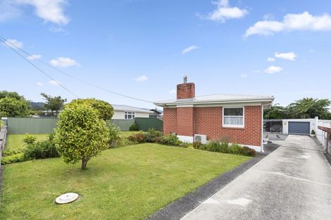 Photo of property in 634 Queen Street East, Levin, 5510