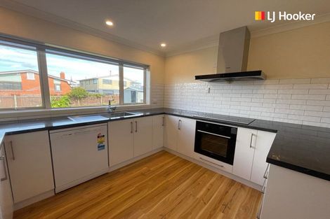 Photo of property in 66 Cutten Street, South Dunedin, Dunedin, 9012
