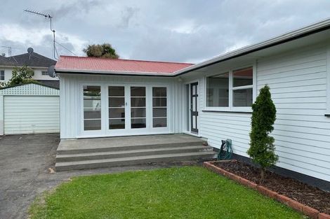 Photo of property in 16 Stamford Grove, Avalon, Lower Hutt, 5011