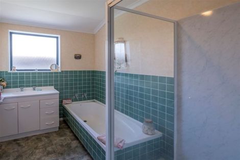 Photo of property in 5 Homewood Avenue, Levin, 5510