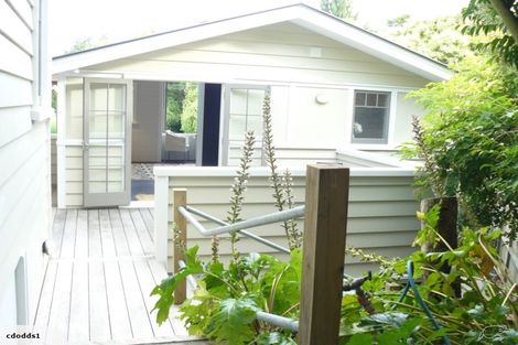 Photo of property in 20 Seabreeze Road, Narrow Neck, Auckland, 0624