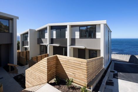 Photo of property in 1/52 High Street, Island Bay, Wellington, 6023