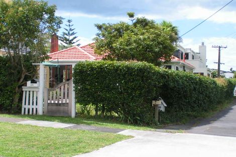 Photo of property in 2/26 Northboro Road, Hauraki, Auckland, 0622