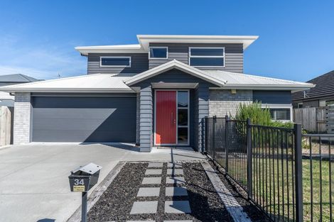 Photo of property in 34 Glaisdale Crescent, Flagstaff, Hamilton, 3210