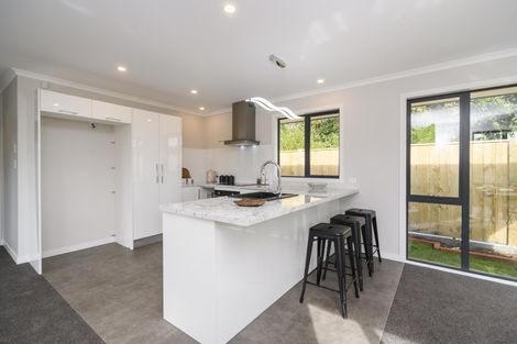 Photo of property in 17 Colonial Place, Kelvin Grove, Palmerston North, 4414