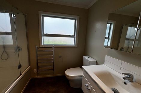 Photo of property in 4 Maranui Street, Welbourn, New Plymouth, 4310