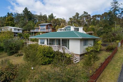 Photo of property in 52 Hinemoa Terrace, Tairua, 3508