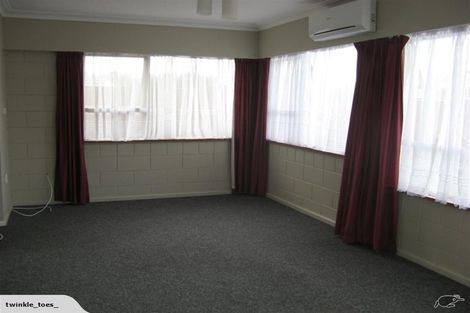 Photo of property in 1/16 Mountbatten Street, New Brighton, Christchurch, 8061