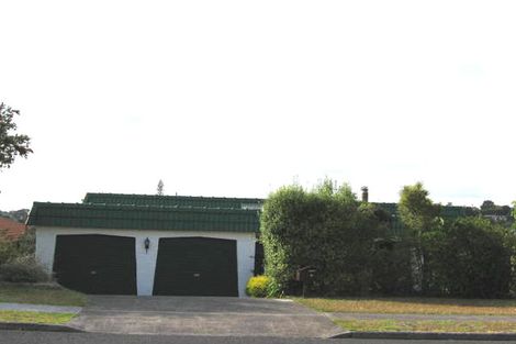 Photo of property in 5 Stapleford Crescent, Browns Bay, Auckland, 0630