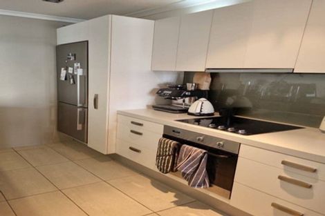 Photo of property in Bellagio Apartments, 5e/39 Taranaki Street, Te Aro, Wellington, 6011