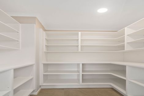 Photo of property in 22 Lacebark Drive, Kinloch, Taupo, 3377