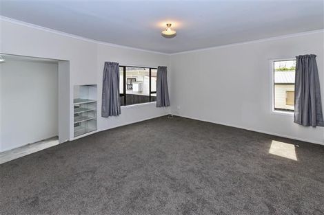 Photo of property in 52 Rosella Road, Mangere East, Auckland, 2024
