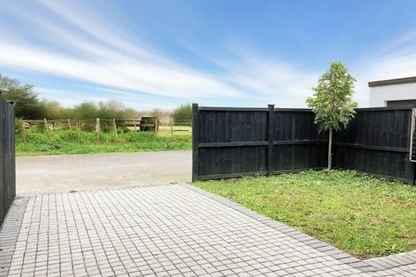 Photo of property in 7 Yellow Pear Lane, Karaka, 2578