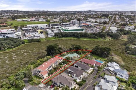 Photo of property in 45a Byron Avenue, Takapuna, Auckland, 0622