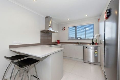 Photo of property in 55 Shrule Place, Huntington, Hamilton, 3210