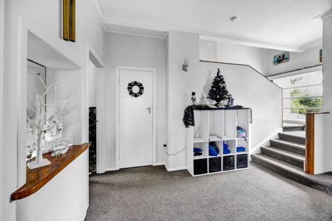 Photo of property in 14 Dives Avenue, Hawera, 4610