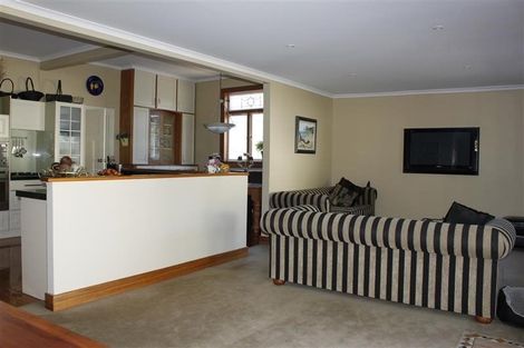 Photo of property in 8 Baldwin Avenue, Mount Albert, Auckland, 1025