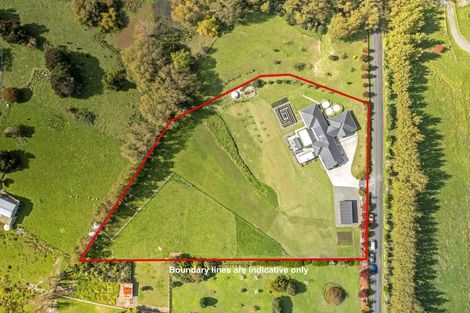 Photo of property in 34 Arone Way, Wainui, 0994